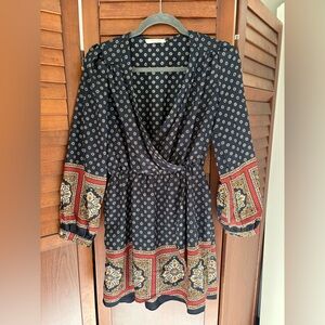 Long sleeve dress with beautiful print